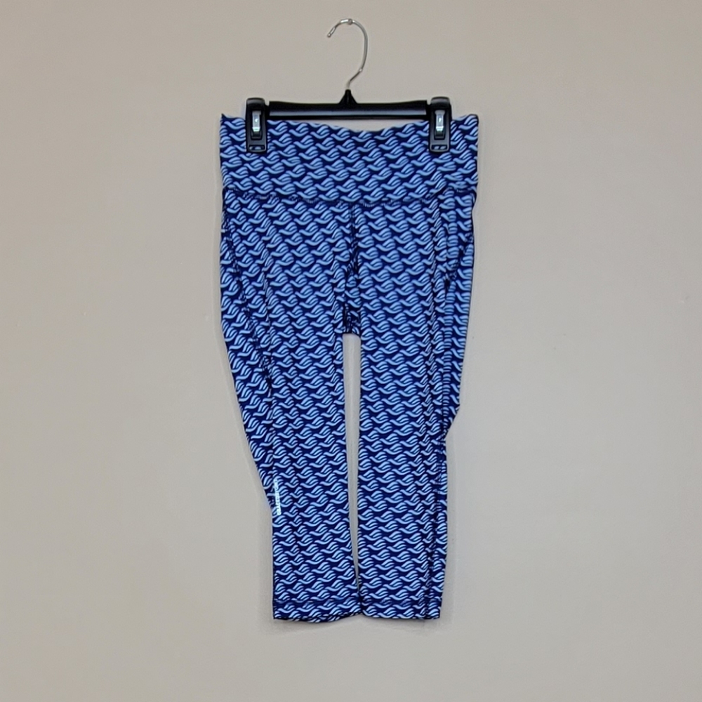 Graced by Grit Crop Leggings Size Small